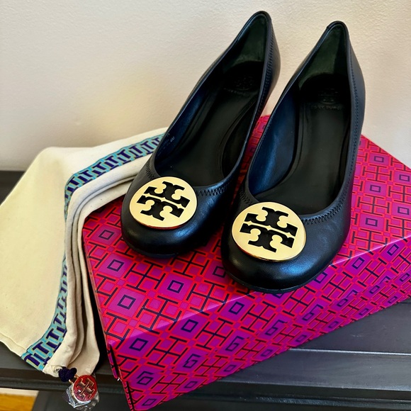Tory Burch Shoes - Like New! Tory Burch Sally Black Wedge with Gold Emblem
